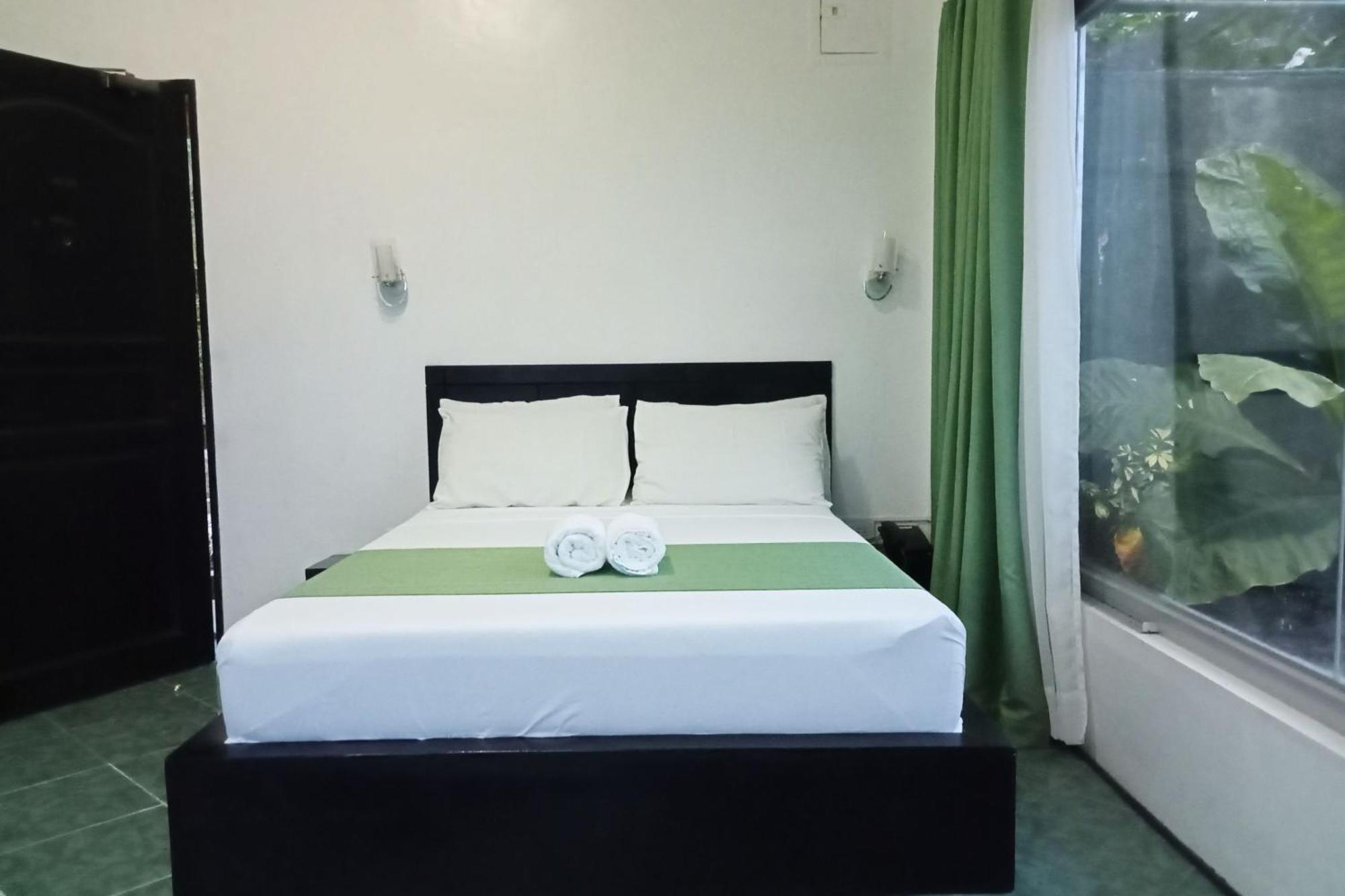 Garin Farm Pilgrimage Resort Powered By Cocotel San Joaquin Zimmer foto