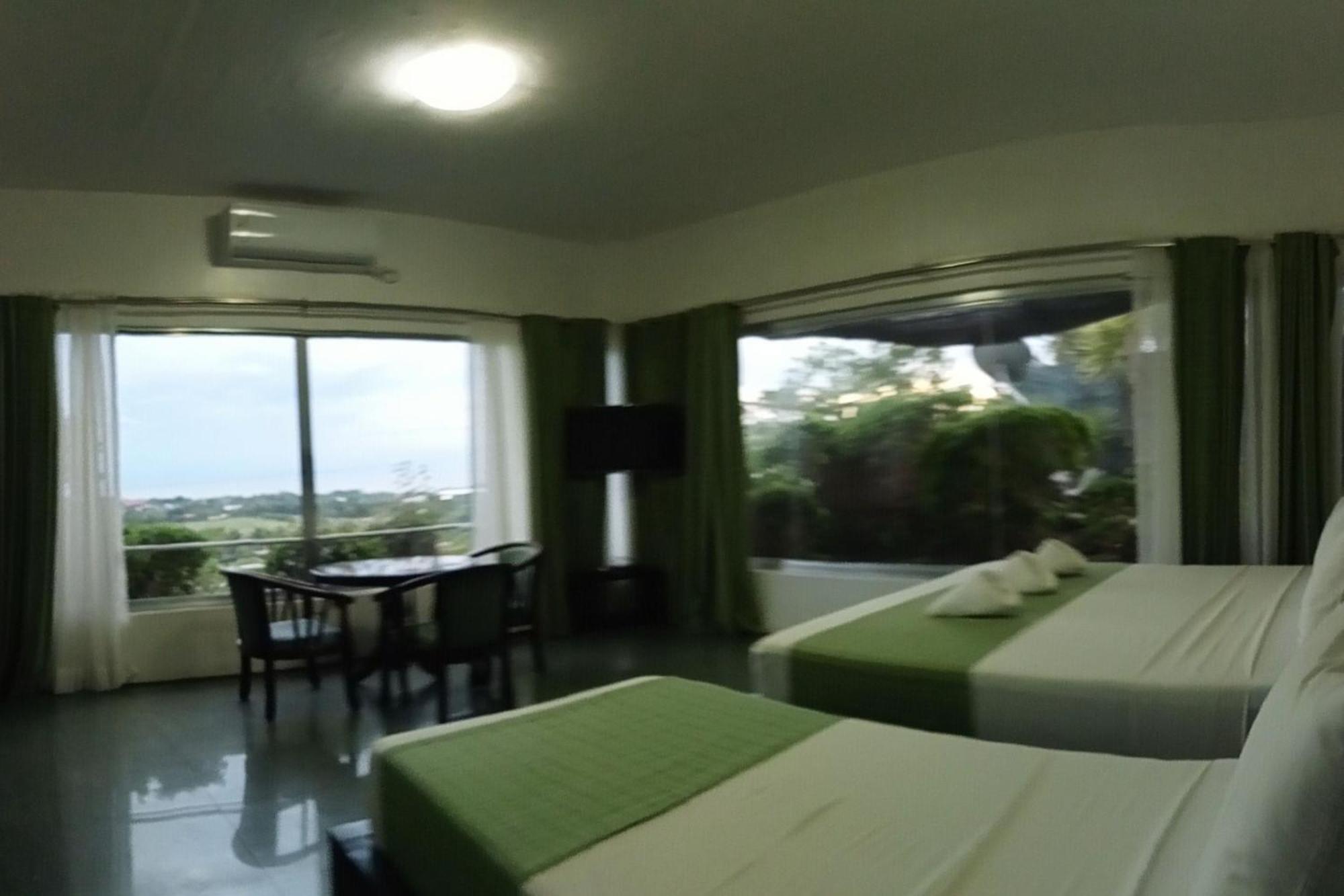 Garin Farm Pilgrimage Resort Powered By Cocotel San Joaquin Zimmer foto